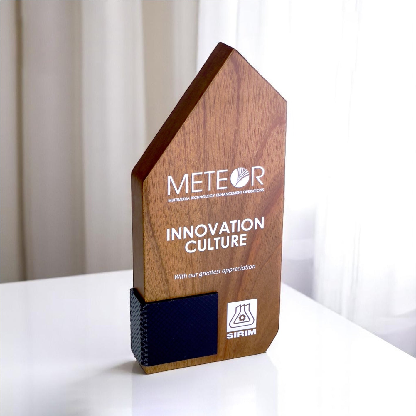 Premium Natural Wood Trophy