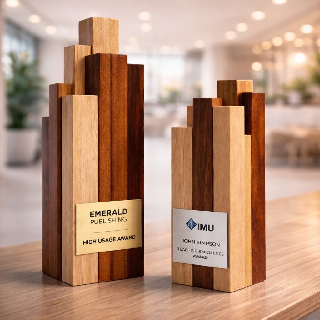 Trophy tailor sg premium wood trophy